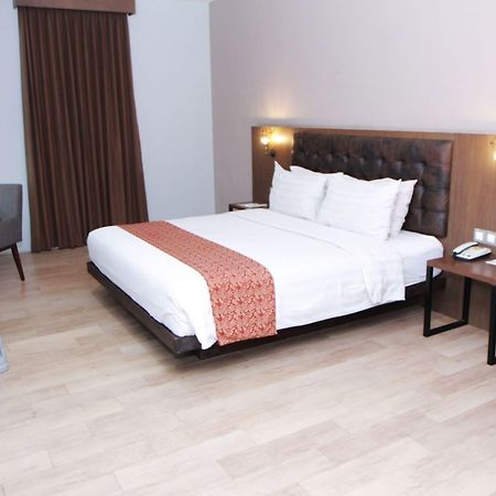 Grand Kangen Hotel Urip Sumoharjo Jogyakarta Zewnętrze zdjęcie