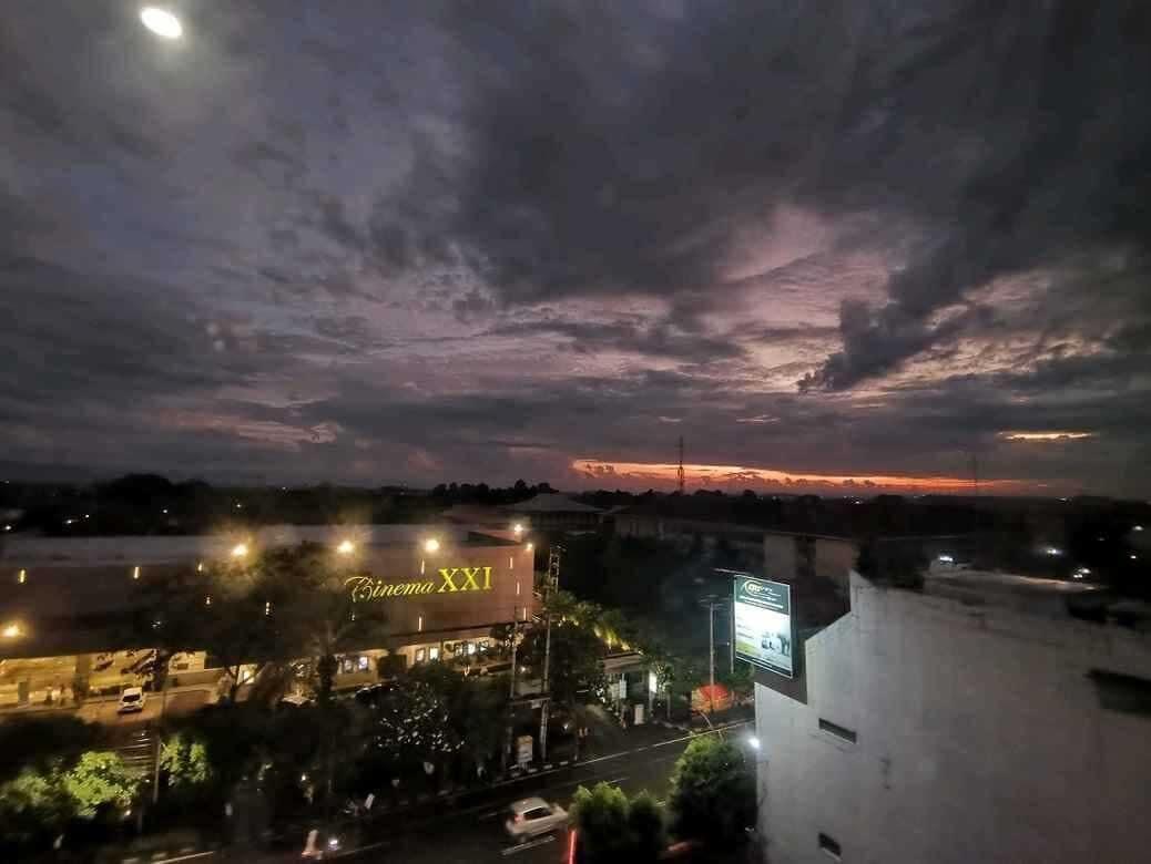 Grand Kangen Hotel Urip Sumoharjo Jogyakarta Zewnętrze zdjęcie