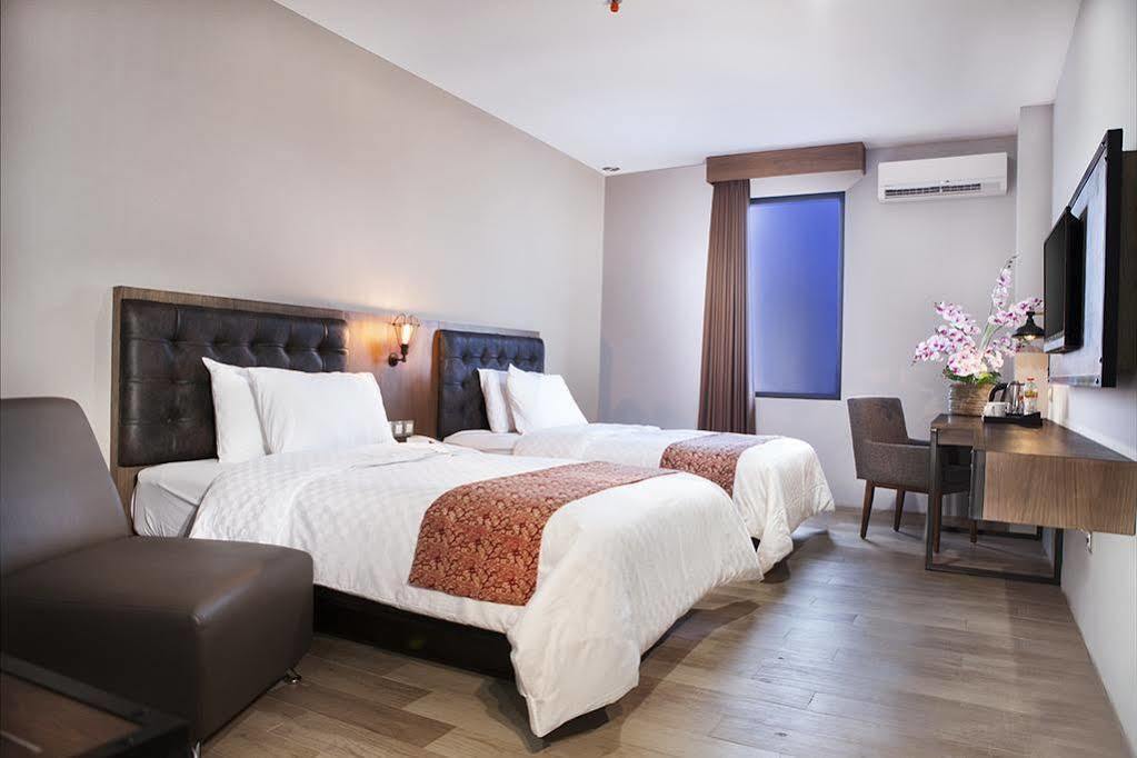 Grand Kangen Hotel Urip Sumoharjo Jogyakarta Zewnętrze zdjęcie